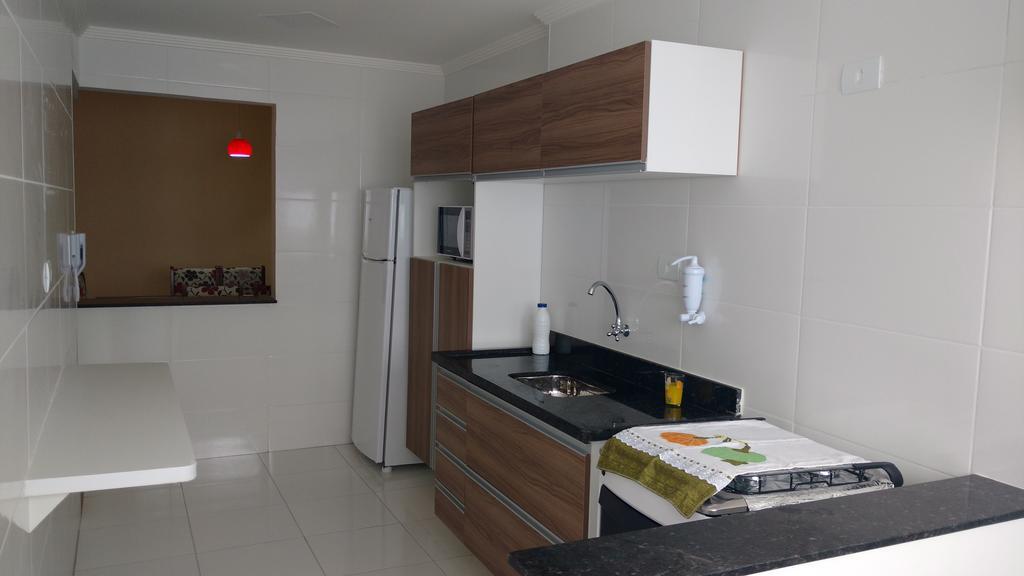 Apartamento No Canto Do Forte, Luxuoso E Confortavel, 2 Suites, Varanda Gourmet Прая-Гранді Екстер'єр фото