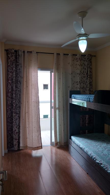Apartamento No Canto Do Forte, Luxuoso E Confortavel, 2 Suites, Varanda Gourmet Прая-Гранді Екстер'єр фото