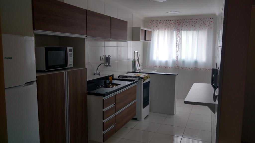Apartamento No Canto Do Forte, Luxuoso E Confortavel, 2 Suites, Varanda Gourmet Прая-Гранді Екстер'єр фото